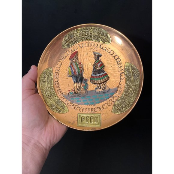 Vintage Hand Made Peruvian Copper and Brass Decorative Plate Man and Woman - Picture 2 of 8